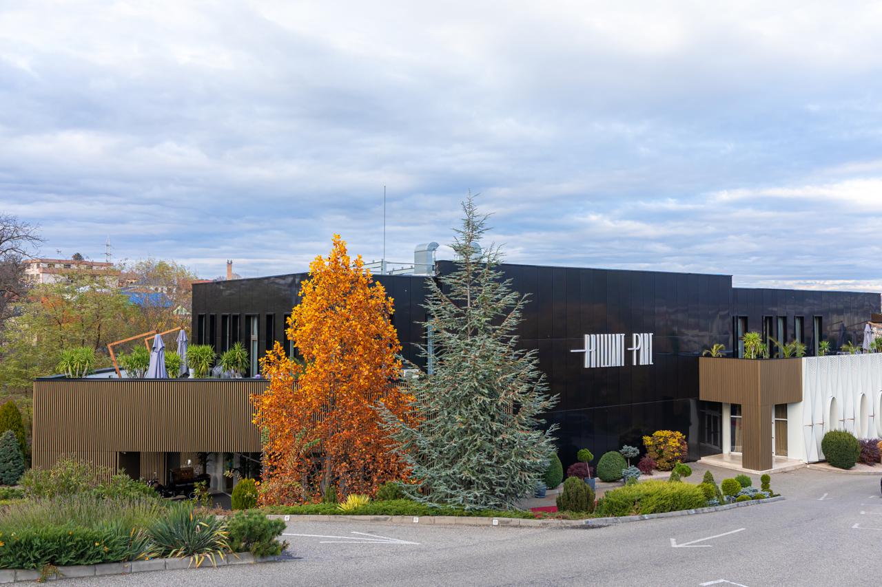 WhatsApp Image 2025-11-24 at 11.18.44